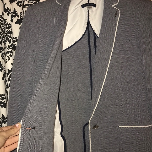 Tommy Hilfiger navy blazer - Picture 4 of 4